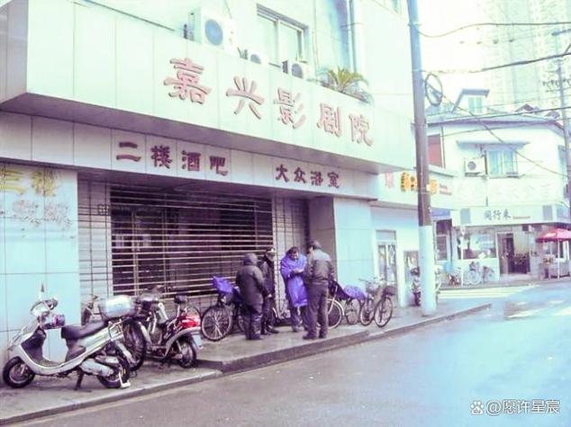 精品 色 国产的相关介绍