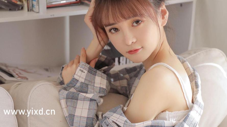 美女影院的相关介绍