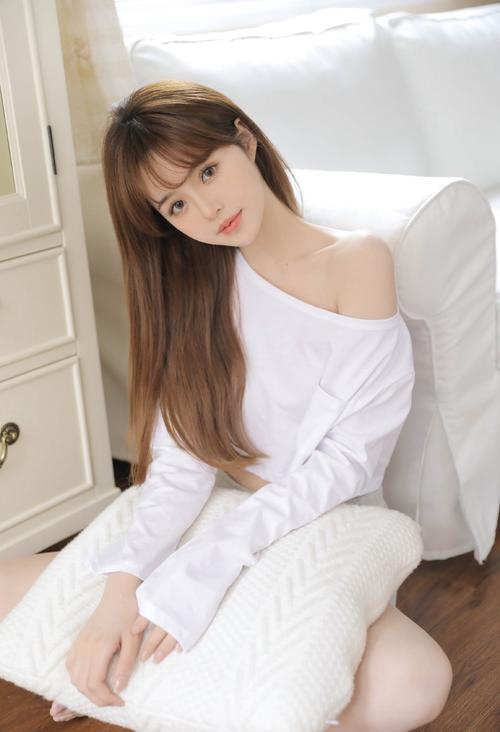 俄罗斯肥妇毛片的相关介绍
