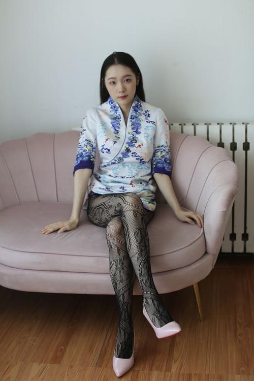 十八岁禁止网站在线观看的相关介绍