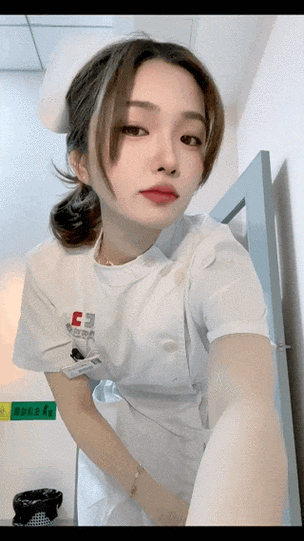 久久草在线影院的相关介绍