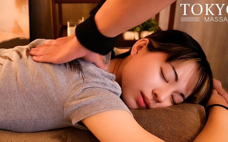 人妻少妇粉嫩av一区二区三区的相关介绍