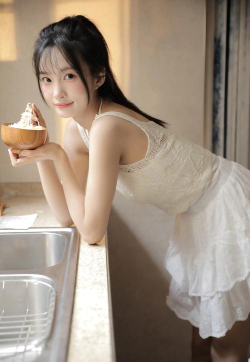 操美女老师逼视频的相关介绍