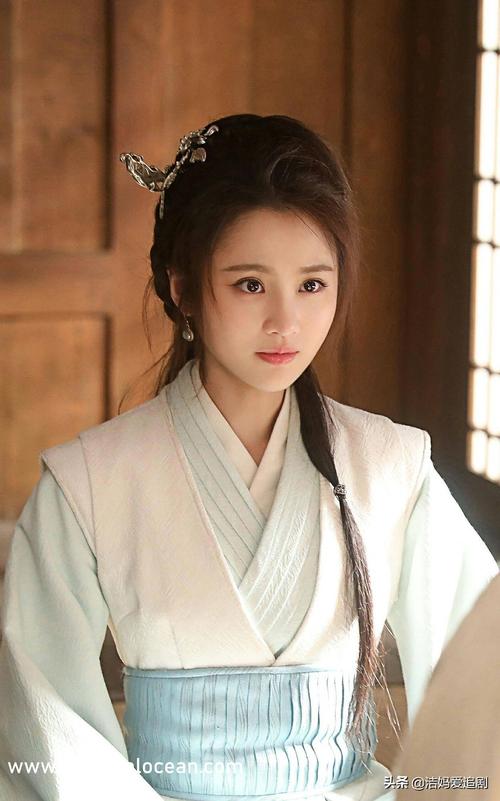 熟女人妻在线中文的相关介绍