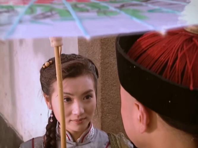 欧美大奶人妻的相关介绍