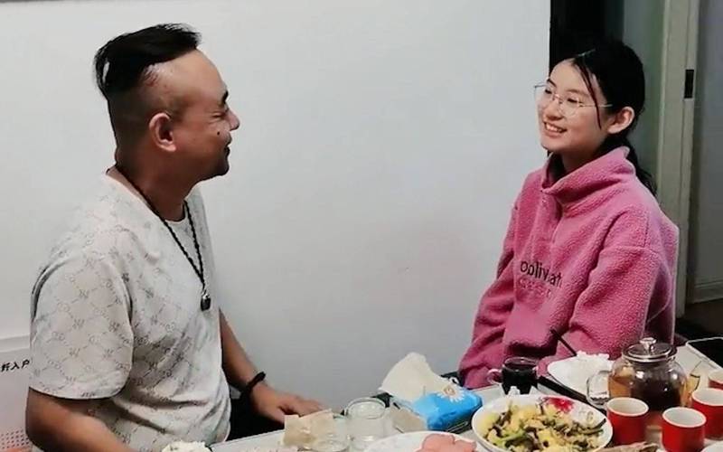 俄罗斯老太太毛片的相关介绍