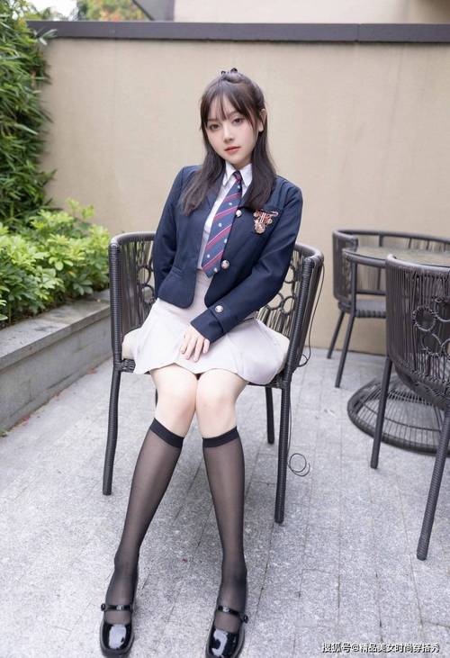 中文有码人妻在线的相关介绍