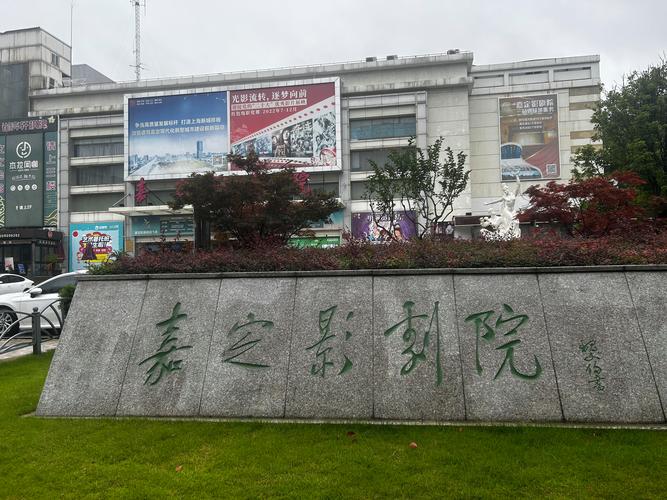 小南被狂c躁到高潮小说的相关介绍