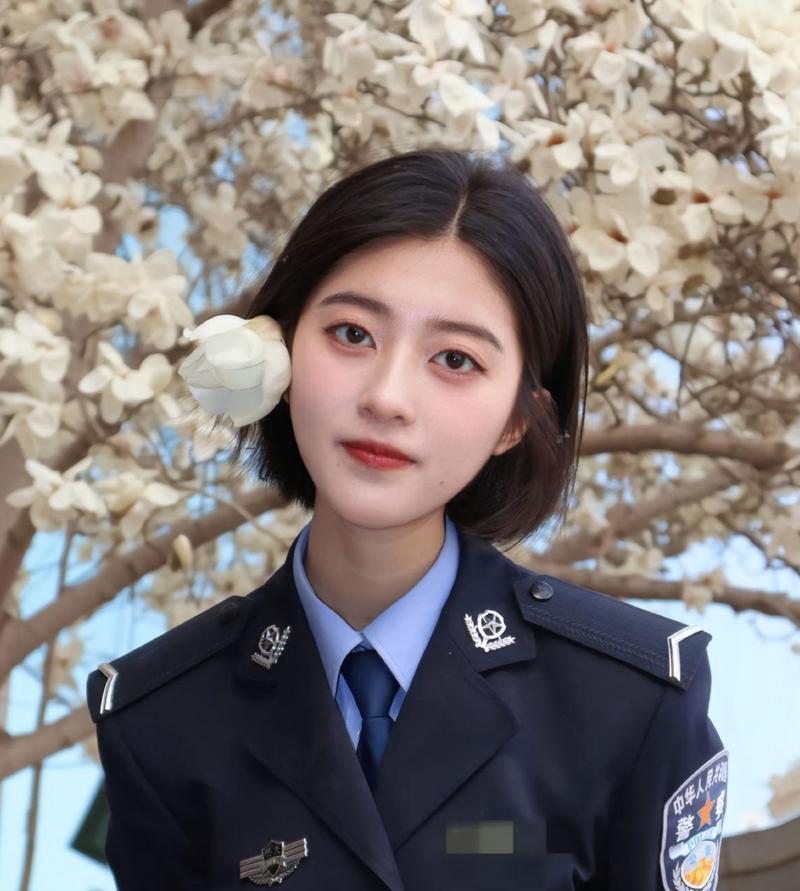 操女人逼动漫的相关介绍