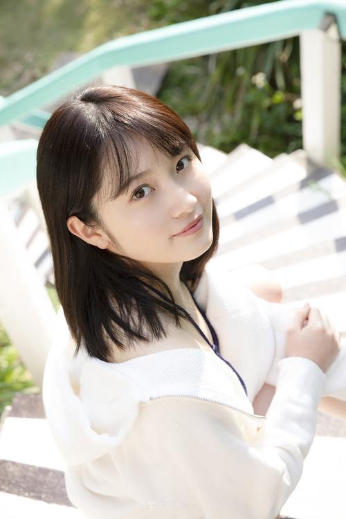 亚洲少妇逼一区二的相关介绍